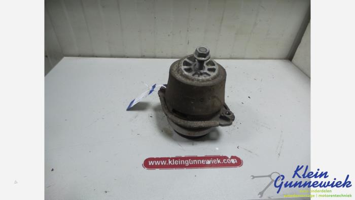 Used Engine mount Porsche Cayenne Price € 32,00 Margin scheme offered by Klein Gunnewiek Autodemontage & Motorentechniek