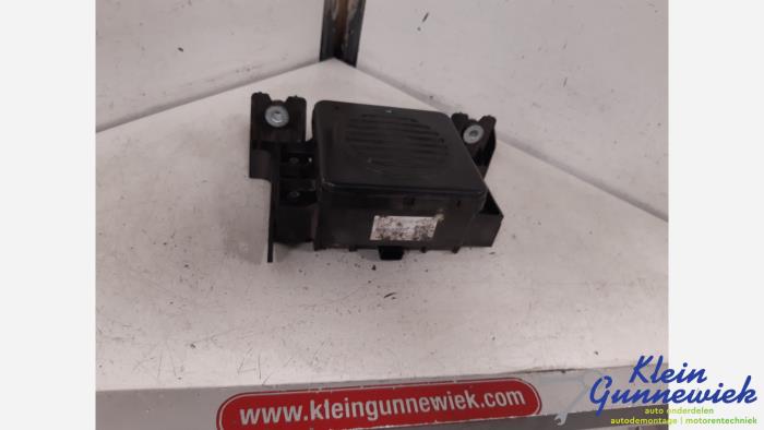 Używane Glosnik Volkswagen Polo Cena € 250,00 Procedura marży oferowane przez Klein Gunnewiek Autodemontage & Motorentechniek