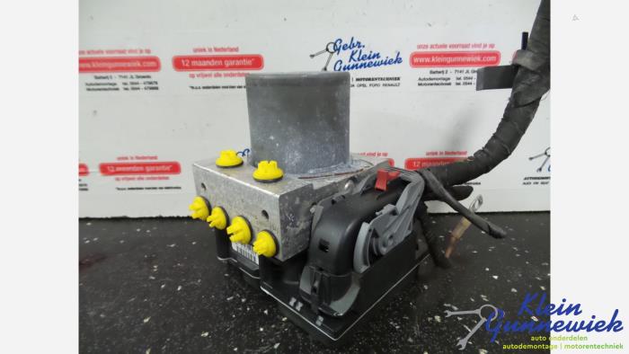 Usagé Bloc ABS Audi S5 Prix € 118,00 Règlement à la marge proposé par Klein Gunnewiek Autodemontage & Motorentechniek