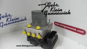 Used ABS pump Mercedes Vito Price € 285,00 Margin scheme offered by Gebr.Klein Gunnewiek Ho.BV