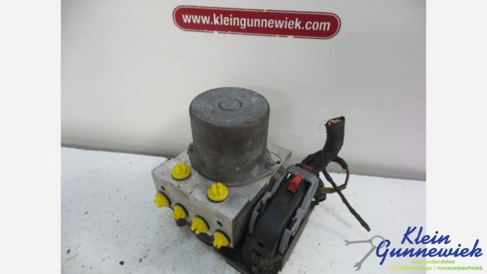 Gebrauchte ABS Pumpe Audi A4 Preis € 54,00 Margenregelung angeboten von Klein Gunnewiek Autodemontage & Motorentechniek