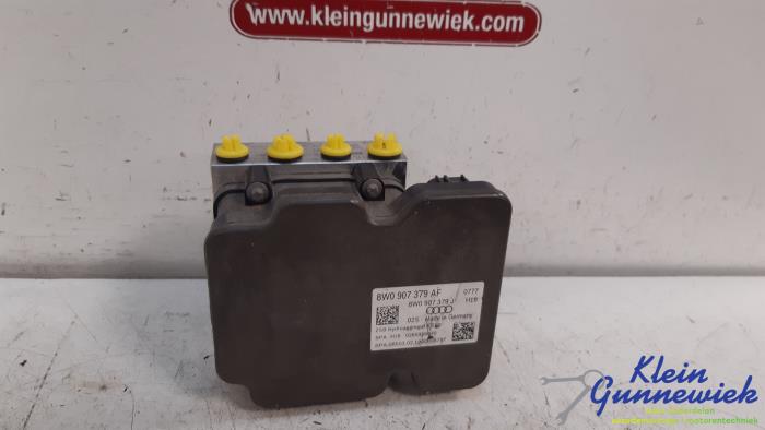 ABS Pumpe van een Audi A4 2019