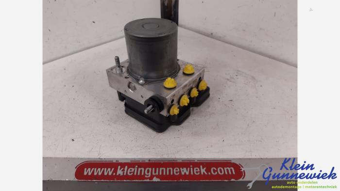 Begagnade ABS-pump Ford Transit Custom Pris € 200,00 Marginaltabell erbjuds av Klein Gunnewiek Autodemontage & Motorentechniek
