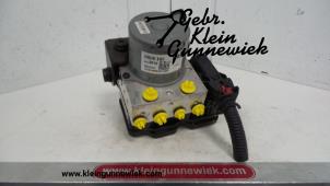 Gebrauchte ABS Pumpe Opel Mokka Preis € 225,00 Margenregelung angeboten von Gebr.Klein Gunnewiek Ho.BV