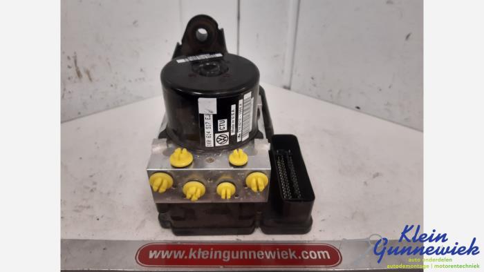 Begagnade ABS-pump Volkswagen Jetta Pris € 155,00 Marginaltabell erbjuds av Klein Gunnewiek Autodemontage & Motorentechniek