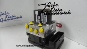 Used ABS pump Volkswagen Jetta Price € 295,00 Margin scheme offered by Gebr.Klein Gunnewiek Ho.BV