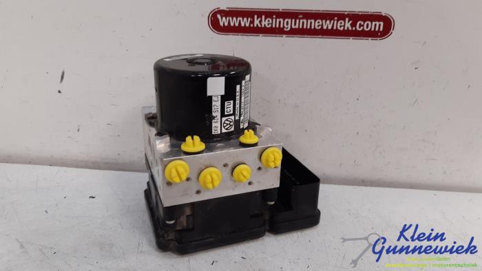 Begagnade ABS-pump Volkswagen Jetta Pris € 155,00 Marginaltabell erbjuds av Klein Gunnewiek Autodemontage & Motorentechniek