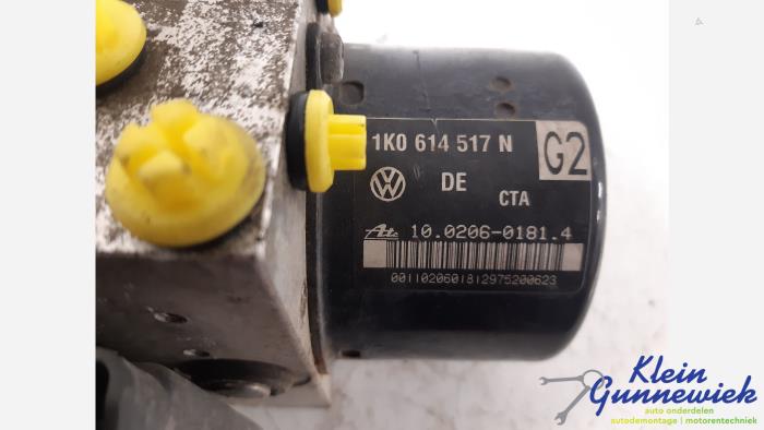 Bloc ABS d'un Seat Leon 2006