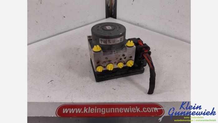 Usagé Pompe ABS Seat Leon Prix € 86,00 Règlement à la marge proposé par Klein Gunnewiek Autodemontage & Motorentechniek