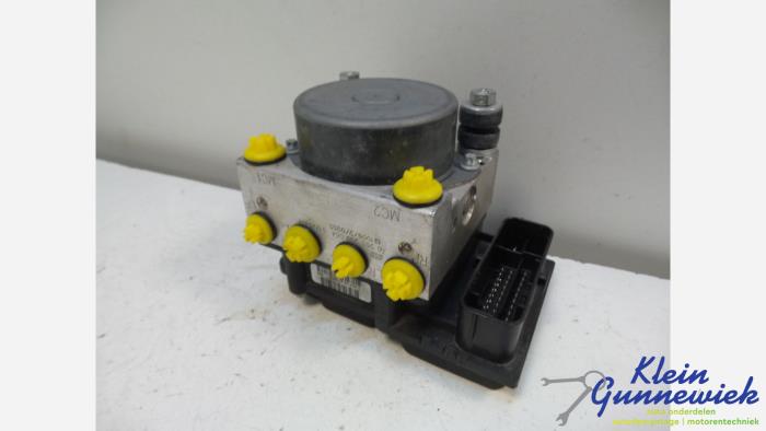 Begagnade ABS-pump Ford KA Pris € 15,00 Marginaltabell erbjuds av Klein Gunnewiek Autodemontage & Motorentechniek