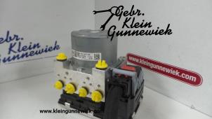 Usagé Pompe ABS Volkswagen Tiguan Prix € 195,00 Règlement à la marge proposé par Gebr.Klein Gunnewiek Ho.BV