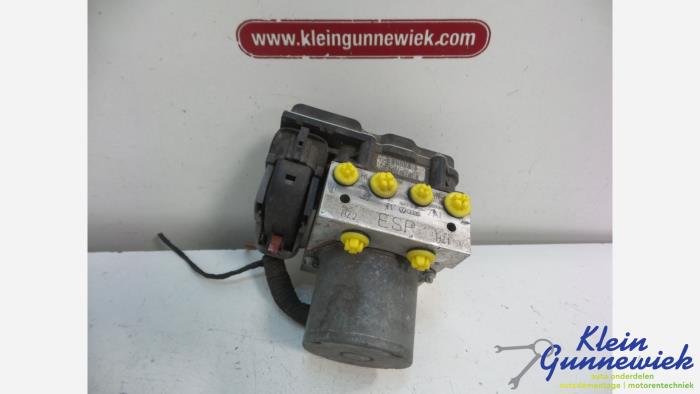 Begagnade ABS-pump Audi Q5 Pris € 136,00 Marginaltabell erbjuds av Klein Gunnewiek Autodemontage & Motorentechniek