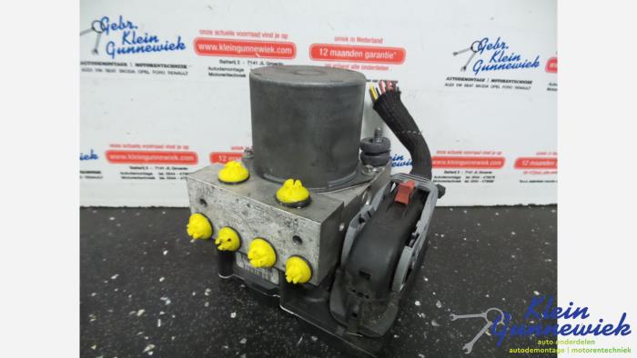 Begagnade ABS-pump Audi A6 Pris € 76,00 Marginaltabell erbjuds av Klein Gunnewiek Autodemontage & Motorentechniek