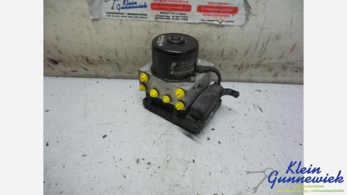 Begagnade ABS-pump Ford Galaxy Pris € 15,00 Marginaltabell erbjuds av Klein Gunnewiek Autodemontage & Motorentechniek