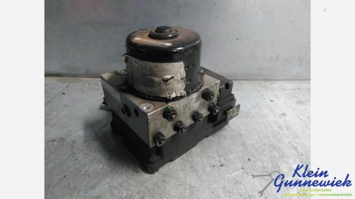 Begagnade ABS-pump Ford Galaxy Pris € 18,00 Marginaltabell erbjuds av Klein Gunnewiek Autodemontage & Motorentechniek