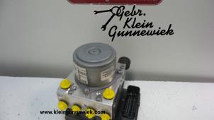 Używane Pompa ABS Opel Insignia Cena € 75,00 Procedura marży oferowane przez Gebr.Klein Gunnewiek Ho.BV