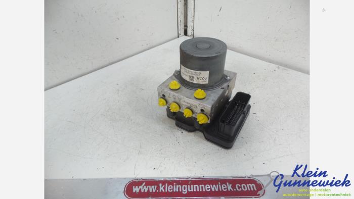 Begagnade ABS-pump Opel Astra Pris € 43,00 Marginaltabell erbjuds av Klein Gunnewiek Autodemontage & Motorentechniek