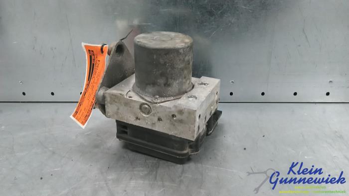 Usagé Pompe ABS Volkswagen Crafter Prix € 450,00 Règlement à la marge proposé par Klein Gunnewiek Autodemontage & Motorentechniek