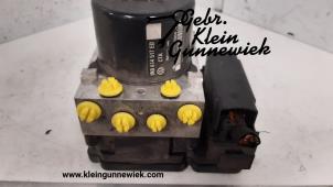 Gebrauchte ABS Pumpe Volkswagen Caddy Preis € 285,00 Margenregelung angeboten von Gebr.Klein Gunnewiek Ho.BV