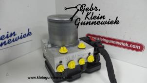Usagé Pompe ABS Skoda Kamiq Prix € 325,00 Règlement à la marge proposé par Gebr.Klein Gunnewiek Ho.BV