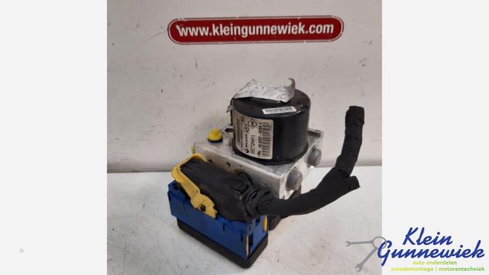 Usagé Bloc ABS Renault Megane Prix € 245,00 Règlement à la marge proposé par Klein Gunnewiek Autodemontage & Motorentechniek