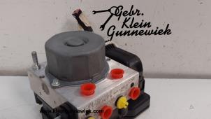 Gebrauchte ABS Pumpe Renault Captur Preis € 145,00 Margenregelung angeboten von Gebr.Klein Gunnewiek Ho.BV