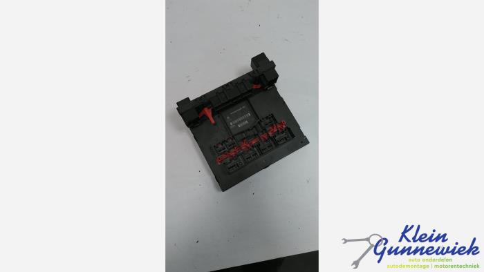 Used Computer, miscellaneous Volkswagen Golf Price € 30,00 Margin scheme offered by Klein Gunnewiek Autodemontage & Motorentechniek