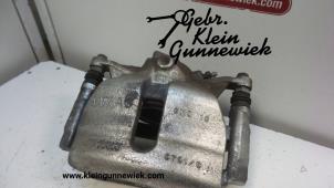 Gebrauchte Bremszange links vorne Volkswagen Caddy Preis € 85,00 Margenregelung angeboten von Gebr.Klein Gunnewiek Ho.BV