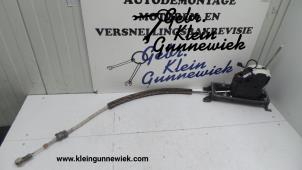 Used Gear stick Volkswagen Tiguan Price € 95,00 Margin scheme offered by Gebr.Klein Gunnewiek Ho.BV