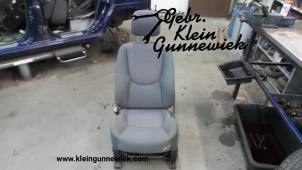 Używane Fotel lewy Hyundai Matrix Cena € 75,00 Procedura marży oferowane przez Gebr.Klein Gunnewiek Ho.BV