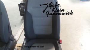 Używane Fotel prawy Volkswagen Jetta Cena € 125,00 Procedura marży oferowane przez Gebr.Klein Gunnewiek Ho.BV
