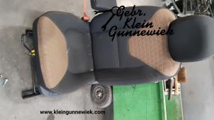Used Seat, left Renault Clio Price € 95,00 Margin scheme offered by Gebr.Klein Gunnewiek Ho.BV