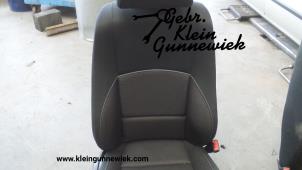 Gebrauchte Sitz rechts BMW 1-Serie Preis € 100,00 Margenregelung angeboten von Gebr.Klein Gunnewiek Ho.BV