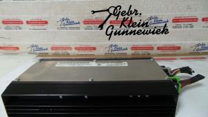 Used Radio amplifier Volkswagen Phaeton Price € 125,00 Margin scheme offered by Gebr.Klein Gunnewiek Ho.BV