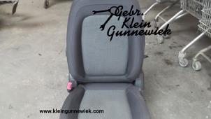 Used Seat, left Opel Antara Price € 100,00 Margin scheme offered by Gebr.Klein Gunnewiek Ho.BV