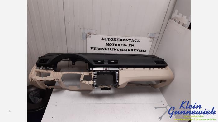 Używane Panel Volkswagen Passat Cena € 125,00 Procedura marży oferowane przez Klein Gunnewiek Autodemontage & Motorentechniek