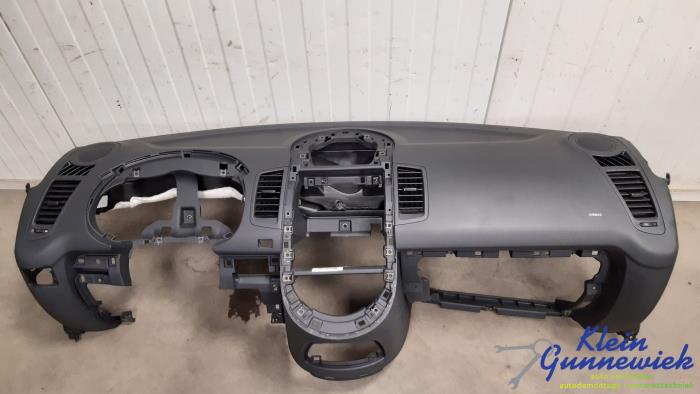 Używane Panel Kia Soul Cena € 250,00 Procedura marży oferowane przez Klein Gunnewiek Autodemontage & Motorentechniek