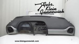 Usagé Tableau de bord Peugeot 108 Prix € 395,00 Règlement à la marge proposé par Gebr.Klein Gunnewiek Ho.BV
