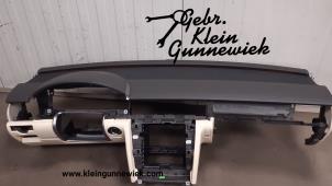 Gebrauchte Armaturenbrett Volkswagen Phaeton Preis € 400,00 Margenregelung angeboten von Gebr.Klein Gunnewiek Ho.BV