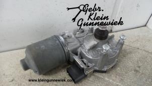 Gebrauchte Scheibenwischermotor vorne Audi Q7 Preis € 100,00 Margenregelung angeboten von Gebr.Klein Gunnewiek Ho.BV