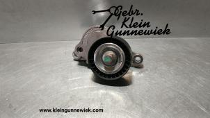 Used Drive belt tensioner Opel Vivaro Price € 35,00 Margin scheme offered by Gebr.Klein Gunnewiek Ho.BV
