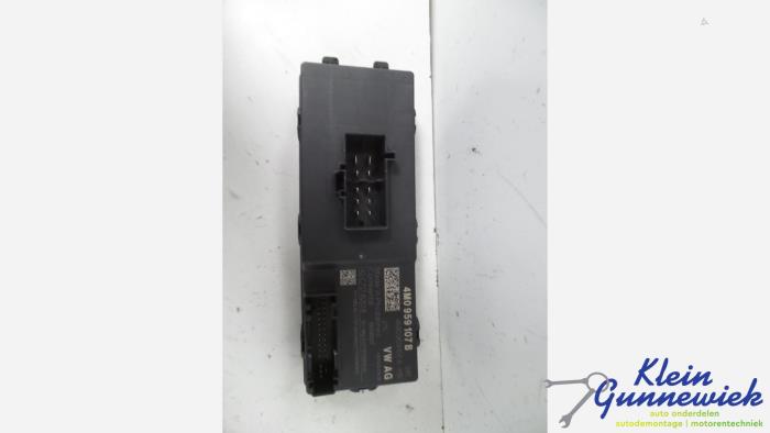 Usagé Ordinateur divers Audi A4 Prix € 64,00 Règlement à la marge proposé par Klein Gunnewiek Autodemontage & Motorentechniek