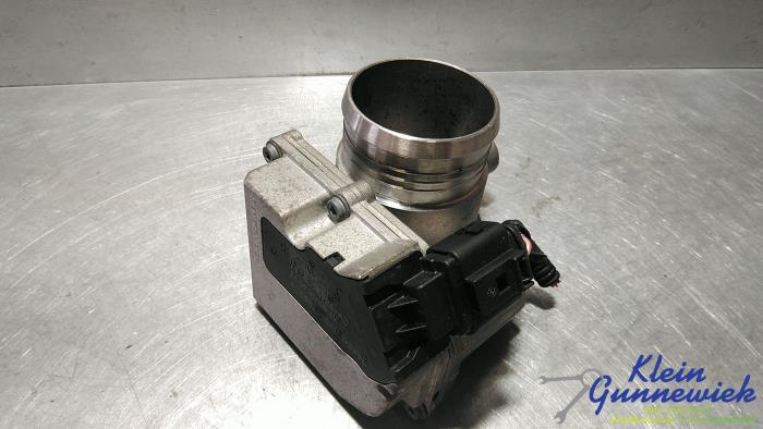Usagé Boitier papillon Ford Focus Prix € 67,00 Règlement à la marge proposé par Klein Gunnewiek Autodemontage & Motorentechniek