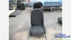 Used Seat, right Volkswagen Golf Price € 75,00 Margin scheme offered by Klein Gunnewiek Autodemontage & Motorentechniek