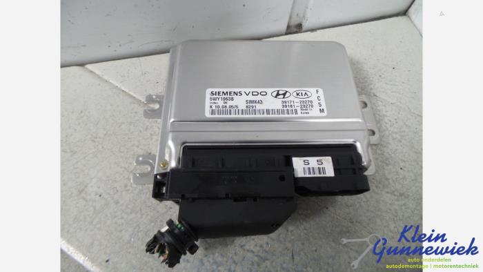 Used Injection computer Hyundai Tucson Price € 53,00 Margin scheme offered by Klein Gunnewiek Autodemontage & Motorentechniek