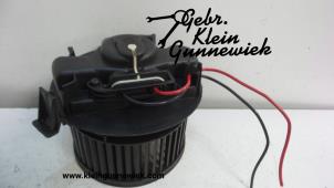 Używane Silnik wentylatora nagrzewnicy Renault Twingo Cena € 35,00 Procedura marży oferowane przez Gebr.Klein Gunnewiek Ho.BV