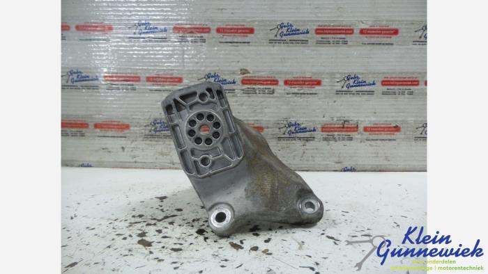 Gebrauchte Motorlager Audi S6 Preis € 24,00 Margenregelung angeboten von Klein Gunnewiek Autodemontage & Motorentechniek