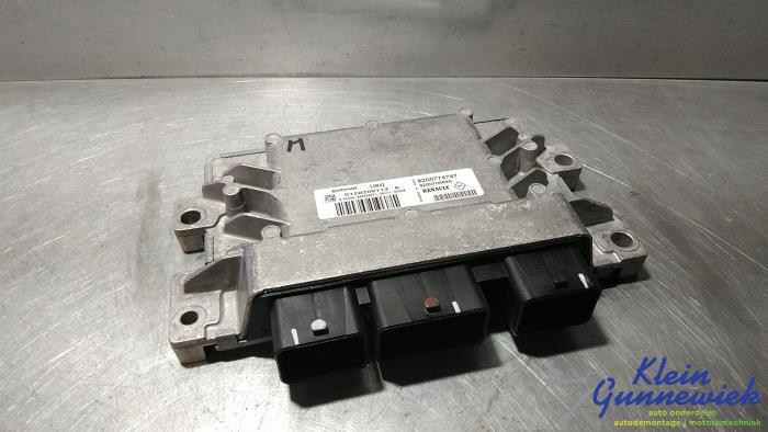 Used Injection computer Renault Twingo Price € 97,00 Margin scheme offered by Klein Gunnewiek Autodemontage & Motorentechniek