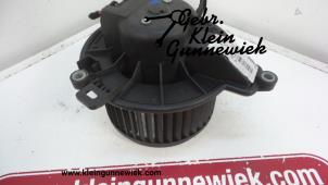 Usados Motor de ventilador de calefactor Iveco New Daily Precio € 90,00 Norma de margen ofrecido por Gebr.Klein Gunnewiek Ho.BV