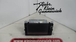 Gebrauchte Navigation System Renault Clio Preis € 275,00 Margenregelung angeboten von Gebr.Klein Gunnewiek Ho.BV